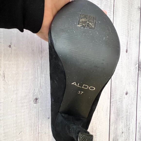ALDO - Black Suede High Heel Booties - size US 7 - Picture 4 of 7